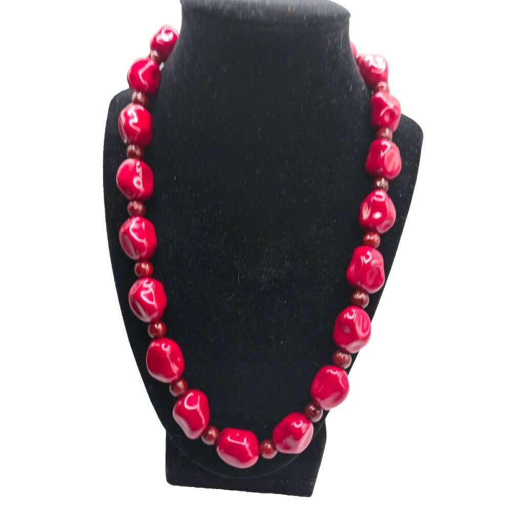 Joan Rivers Red Nugget Bead Necklace Gold Tone Signed Boxed Classic Collection